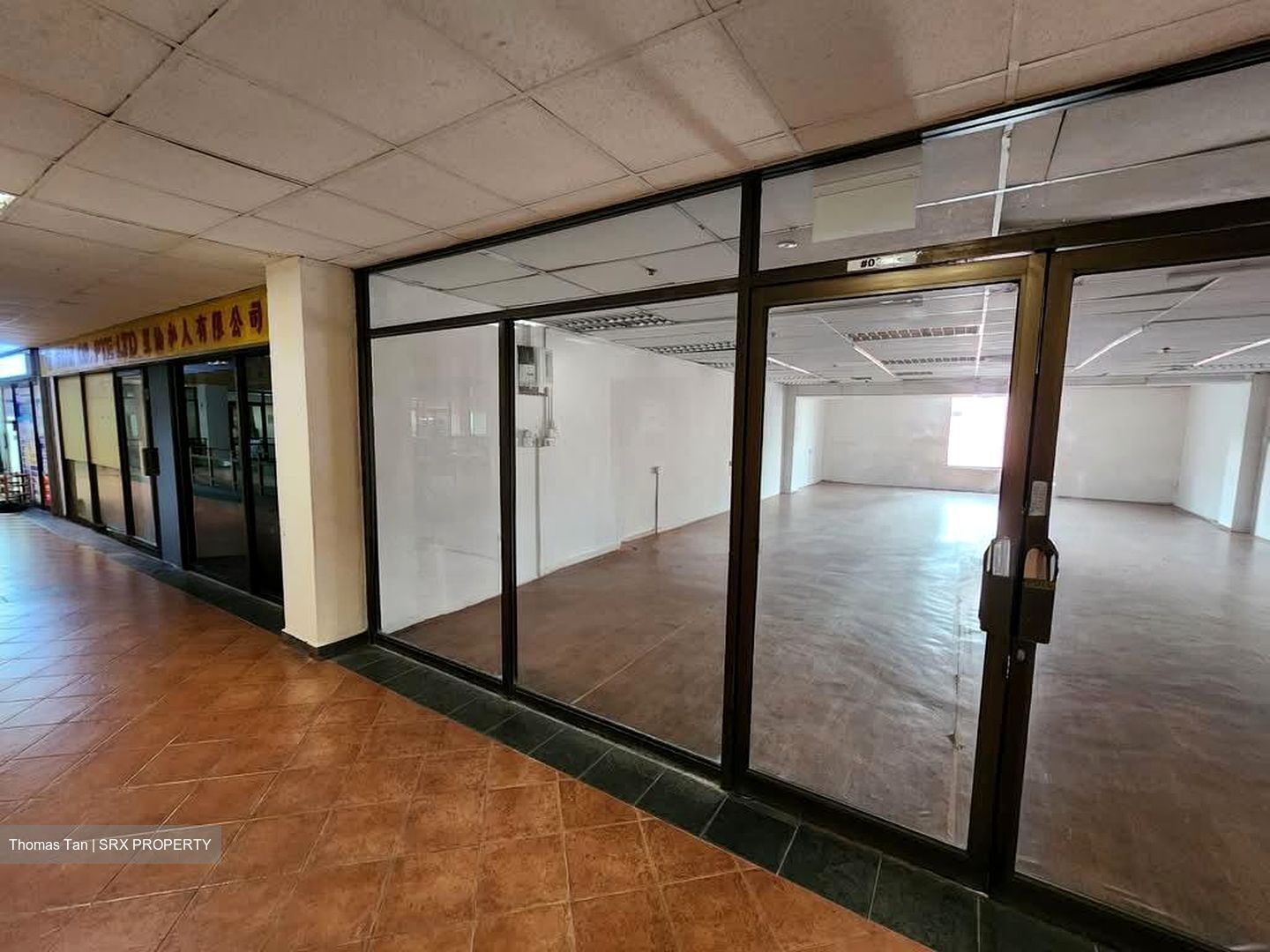 Jalan Besar Plaza (D8), Office #571657881